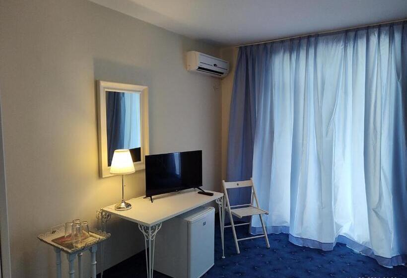 豪华工作室, International House Of Journalists Resort