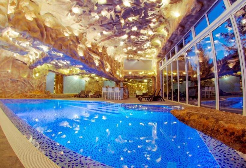 اتاق لوکس خانوادگی, Spa Hotel Kiparis