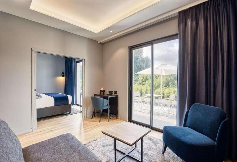 Люкс Deluxe Кровать Кинг, Best Western Plus Le Fairway Hotel & Spa Golf D Arras