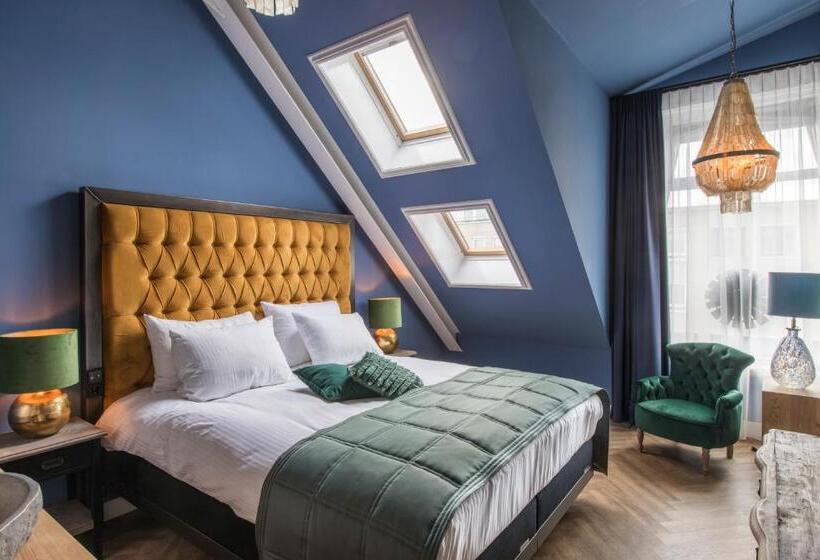디럭스 룸 킹사이즈 침대, Boutiquehotel  T Gerecht