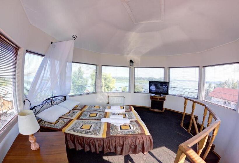 1 Bedroom Penthouse Apartment, Mayak Resort
