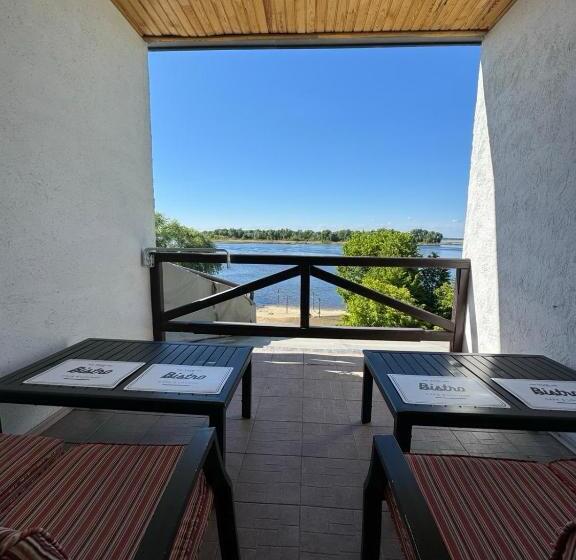 سوییت, Mayak Resort
