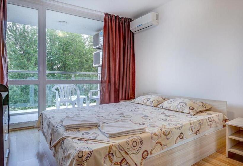 Номер Дюплекс, Saint George Hotel 1