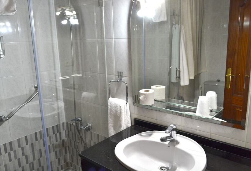 Номер Economy, Alda Santa Cristina