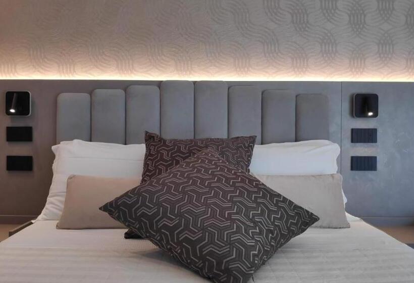 Четырехместный Номер Стандарт, Ascot Riccione