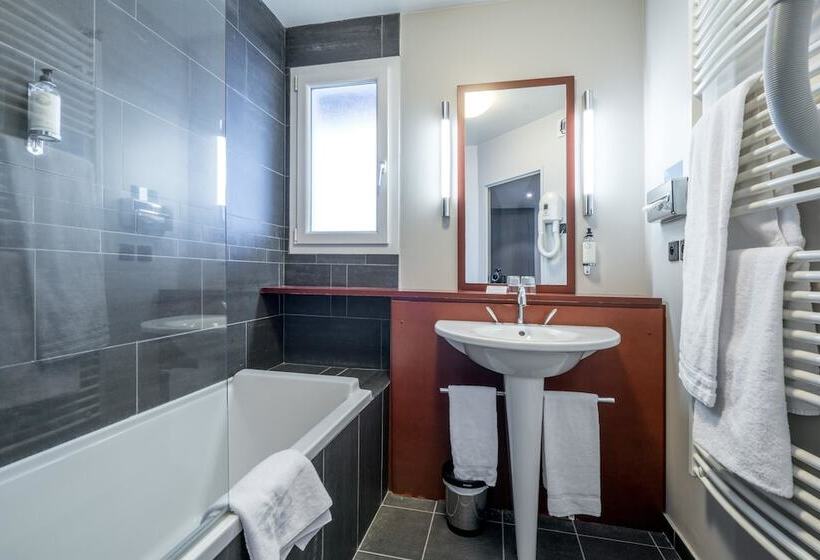 Номер Стандарт, Best Western Plus Hôtel Gergovie