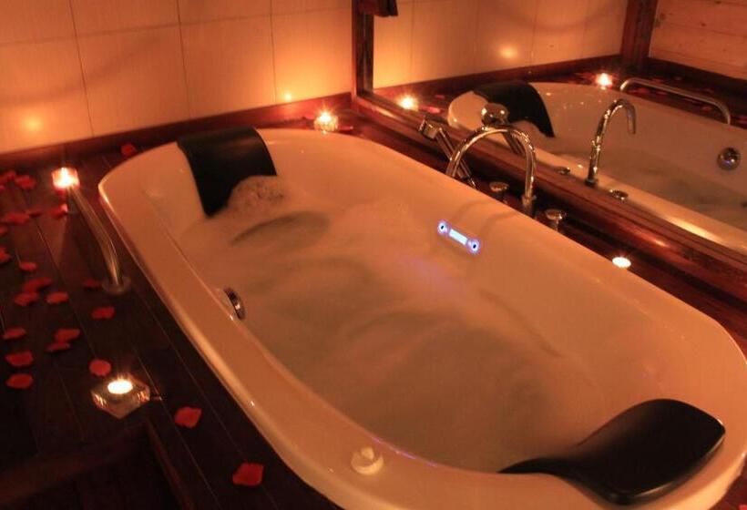 Люкс с гидромассажем, Et Spa Le Lion D Or