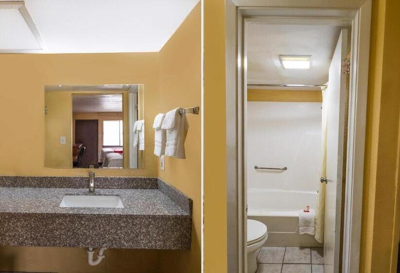 스탠다드 룸, Oyo Hotel Odessa Tx, East Business 20