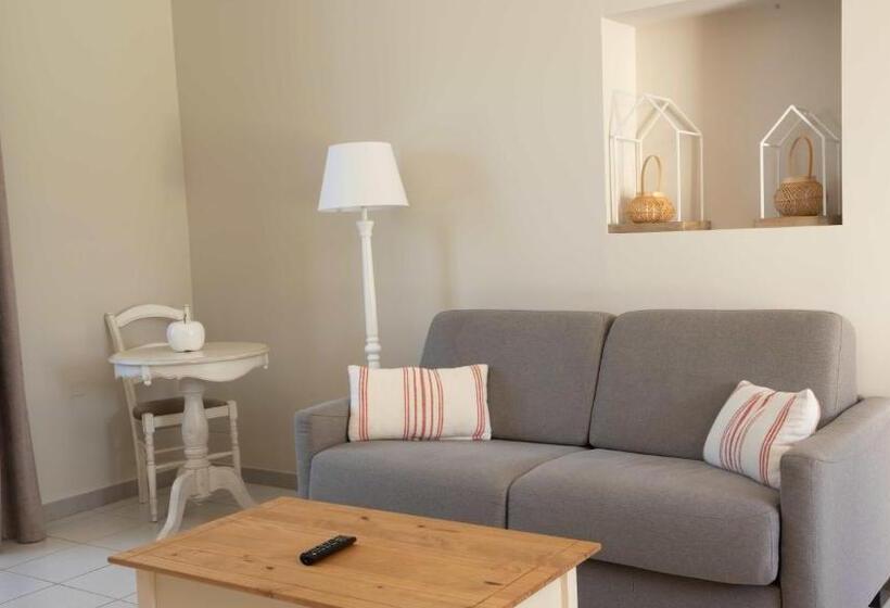 Дом 2 Спальни, Domaine De Monrecour   Hôtel & Restaurant   Proche De Sarlat