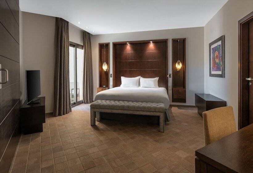 Номер Deluxe с Видом, Doubletree By Hilton La Torre Golf & Spa Resort