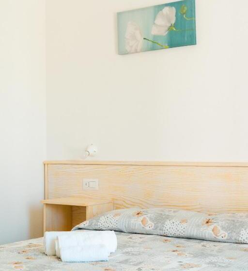 اتاق خانوادگی, Agriturismo B&b Mares E Montes De Marrante