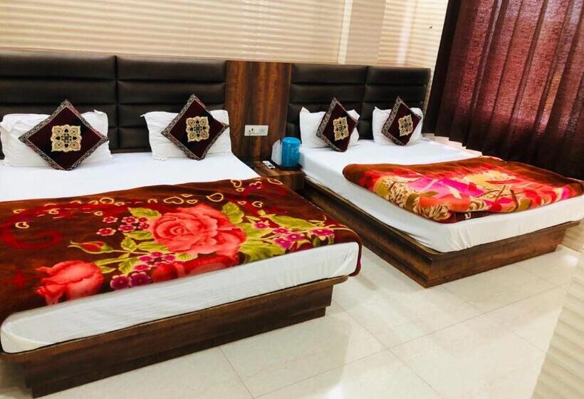 Семейный Номер, Jasneet Homestay