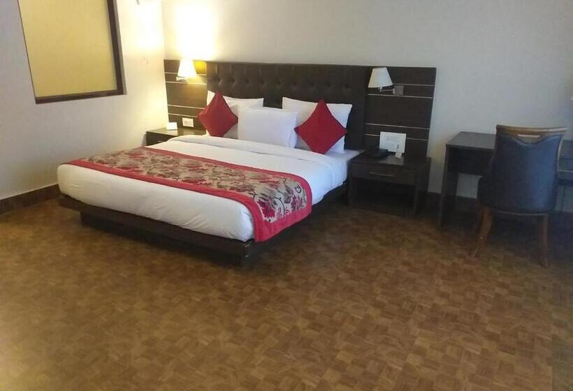 豪华套房, Sobralia Casino Resort & Spa