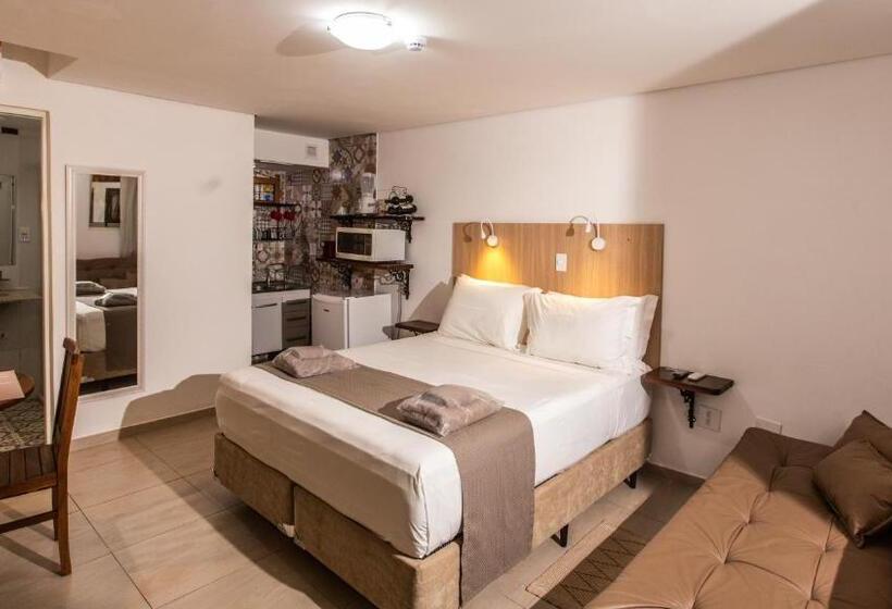 استودیوی استاندارد, Chalet Monet  Granja Vianna