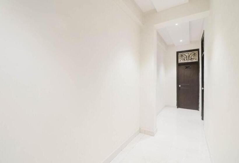 Трехместный Номер Классика, Oyo 79656 K K Weddings Bell