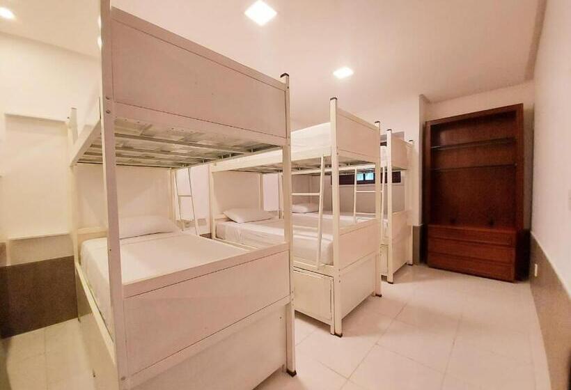 Кровать в Общей Комнате, Ihostel Aldeota