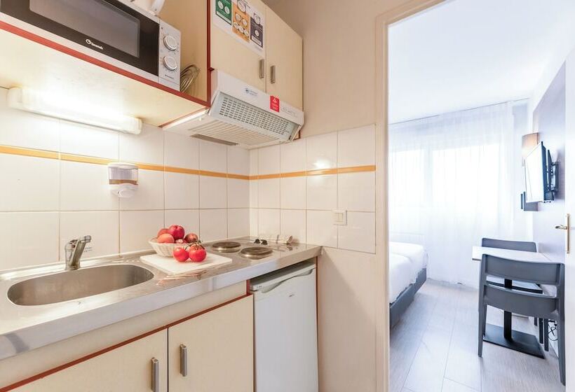Студио Стандарт с Балконом, Zenitude Hôtelrésidences Le Havre
