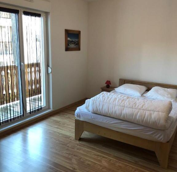 Apartamento 1 Dormitório com Sacada, Residence La Meije Blanche