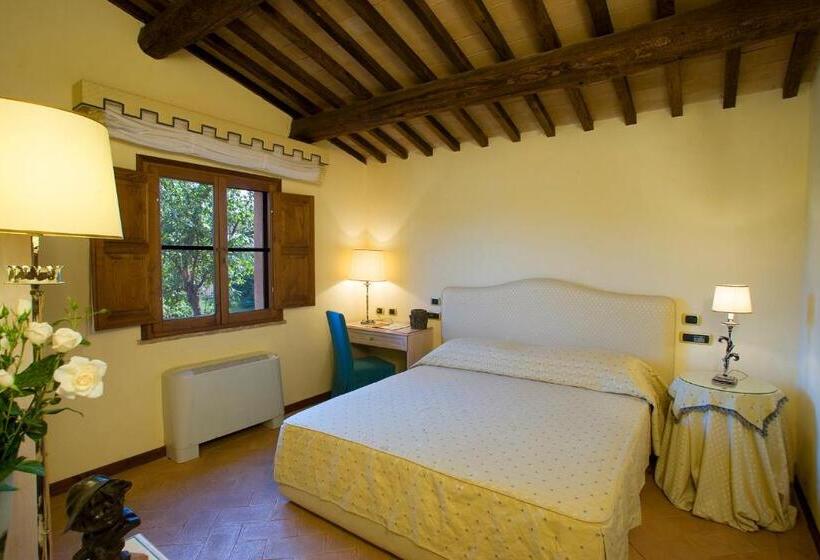 Трехместный Номер Deluxe, Sovana Hotel & Resort