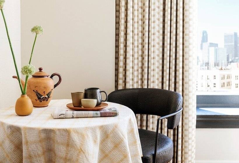 带观景的豪华间, Downtown Los Angeles Proper Hotel, A Member Of Design Hotels