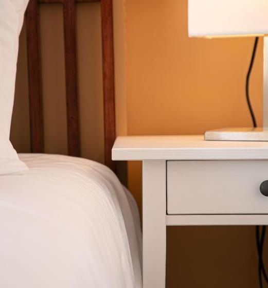 Номер Deluxe Кровать Кинг, Park View R & R   Adult Only   Self Catering   Free Parking   Ev Point
