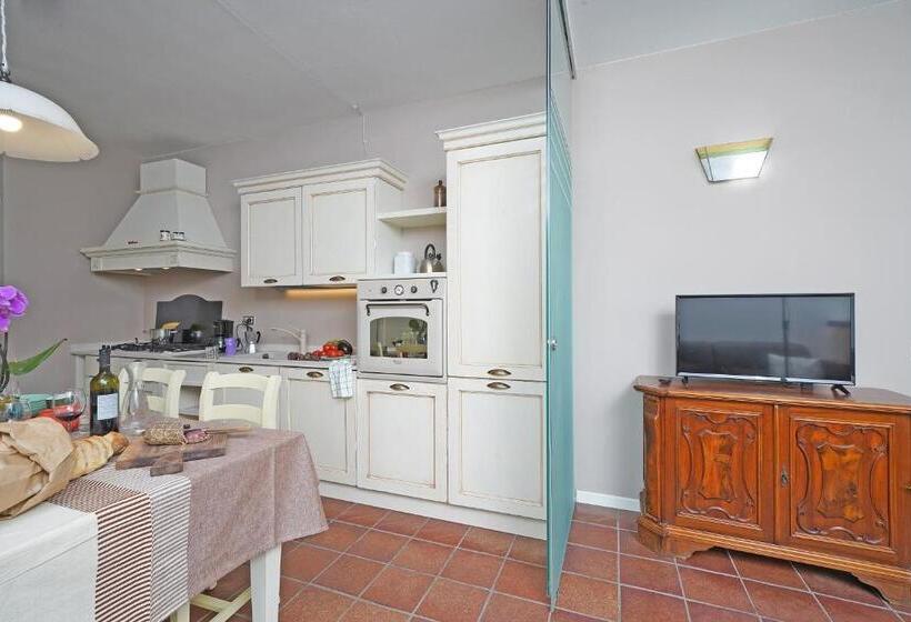 آپارتمان 1 خوابه, Residence Il Melograno