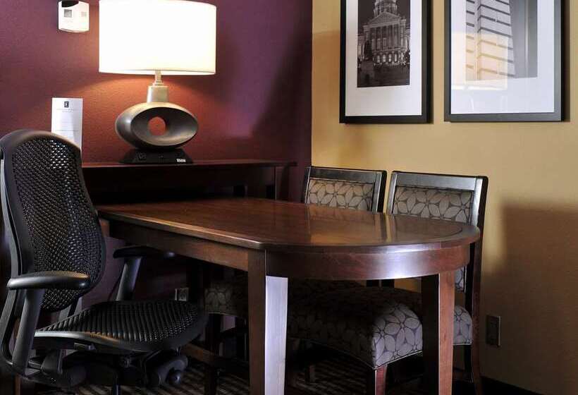 سوئیت با تخت بزرگ, Embassy Suites By Hilton Dorado Del Mar Beach Resort