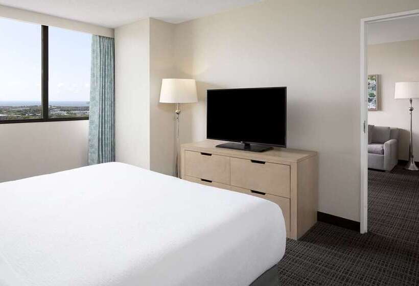 سوئیت با تخت بزرگ, Embassy Suites By Hilton Dorado Del Mar Beach Resort