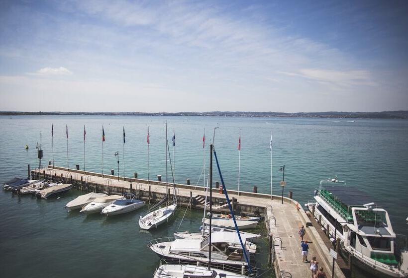 Полулюкс Вид на Озеро, Sirmione Terme