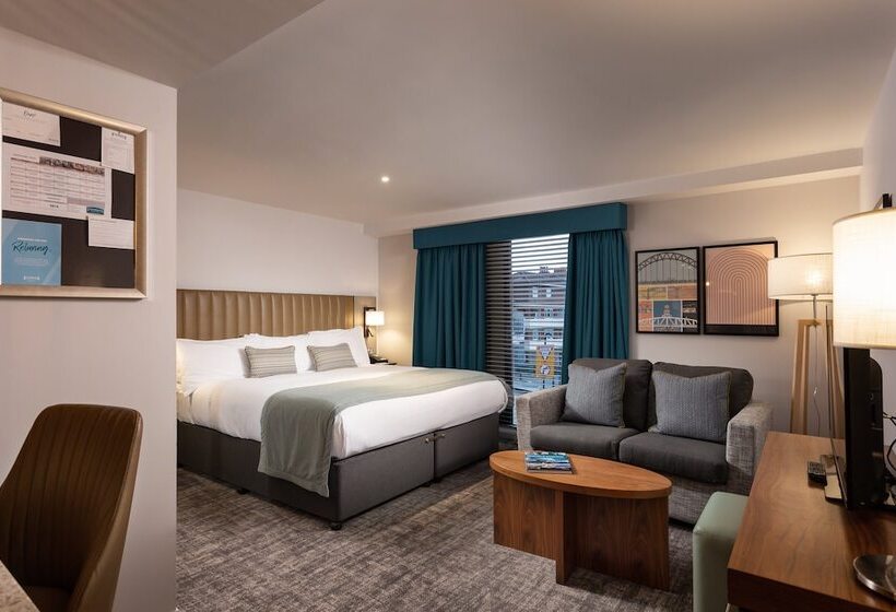 Студия Стандарт, Staybridge Suites Newcastle, An Ihg