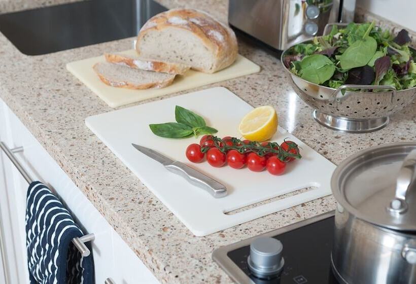 스위트, Staybridge Suites Newcastle, An Ihg
