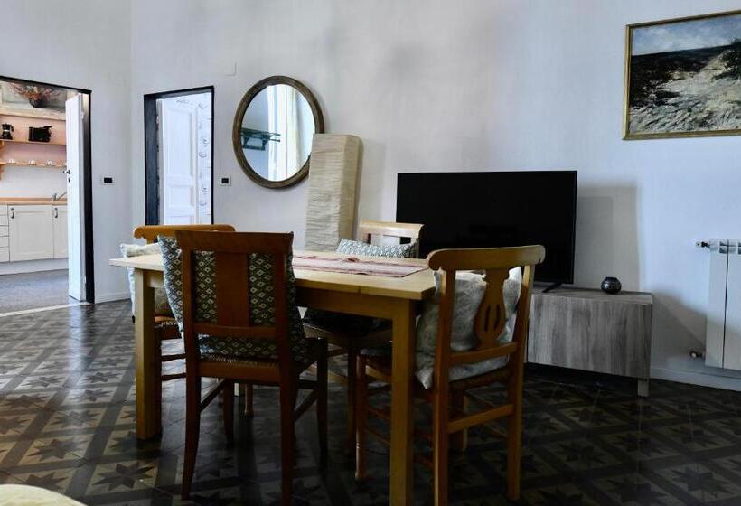 Апартаменты 2 Спальни, Villa Maria & Apartment