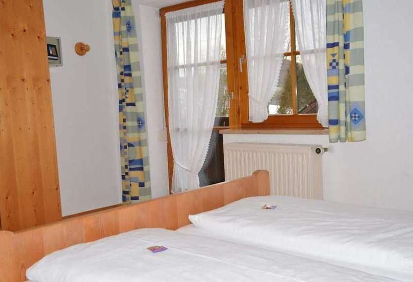 Семейный Номер, Landpension Sternberg