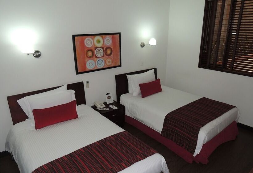 اتاق لوکس, Casa Farallones