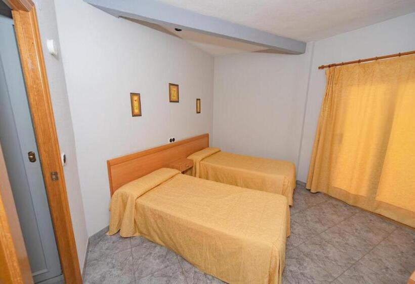 Номер Стандарт, Hostal Virginia