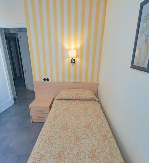 Номер Стандарт Индивидуальный, Hostal Virginia