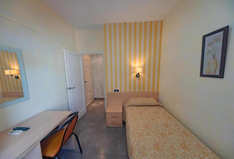 Номер Стандарт Индивидуальный, Hostal Virginia