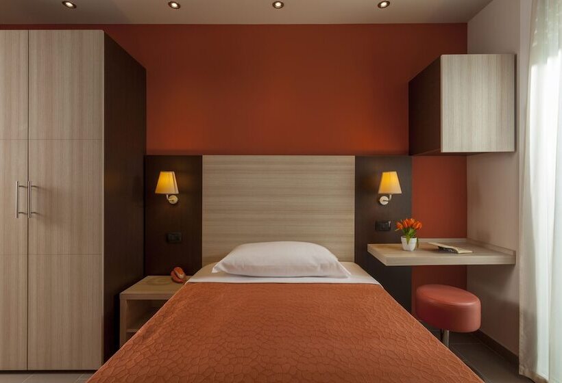 اتاق استاندارد یک نفره, Aurora Mare