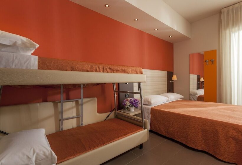اتاق استاندارد چهار تخته, Aurora Mare