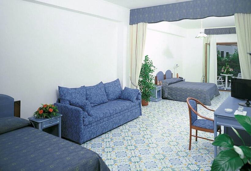 Номер Стандарт, Club Residence Martinica