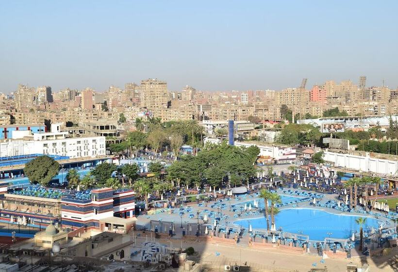 اتاق لوکس, Holidays Express