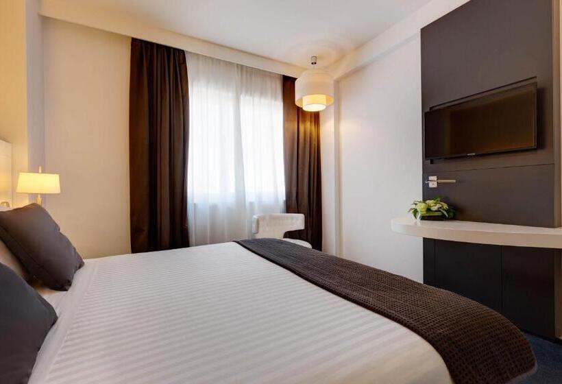 اتاق استاندارد, Ih Hotels Roma Z3