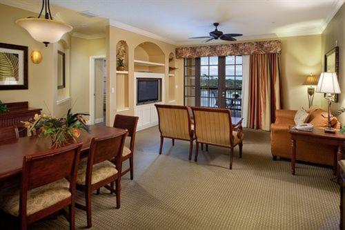 סוויטת 4 חדרים, The Berkley, Orlando
