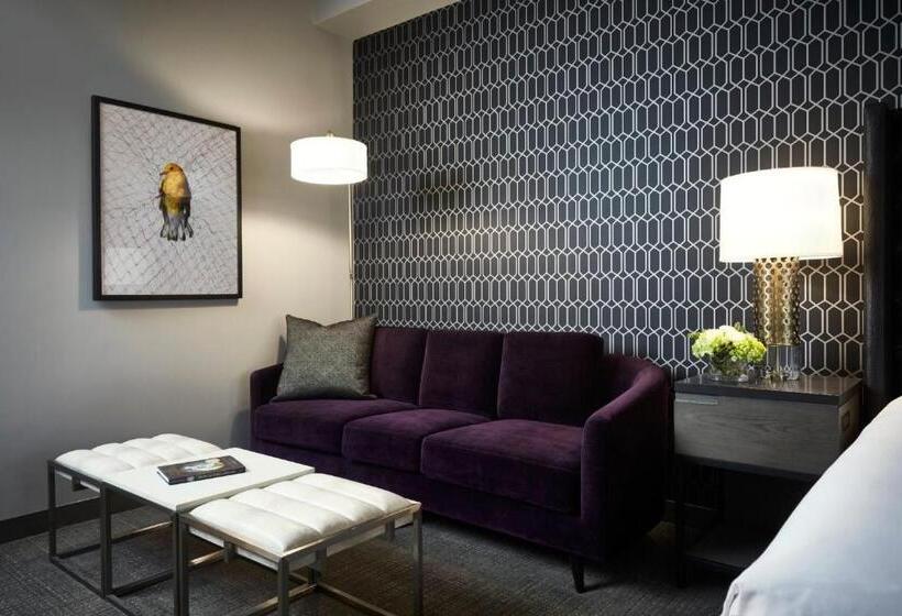 Люкс Адаптированный для Инвалидов, Archer Hotel Tysons