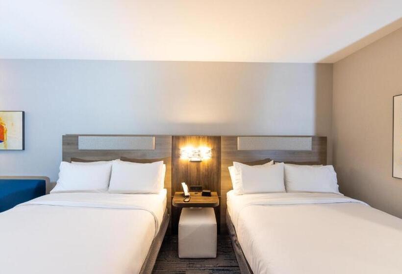 Люкс, Holiday Inn Express & Suites   Harrisonburg University Area , An Ihg