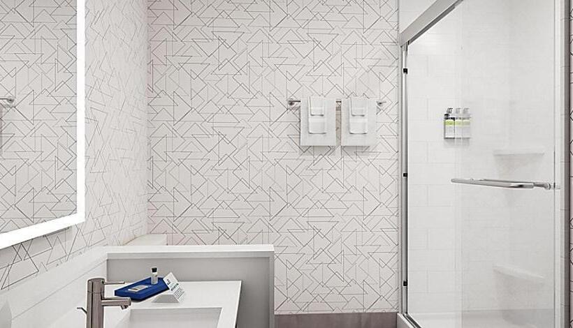 Номер Стандарт, Holiday Inn Express & Suites   Harrisonburg University Area , An Ihg