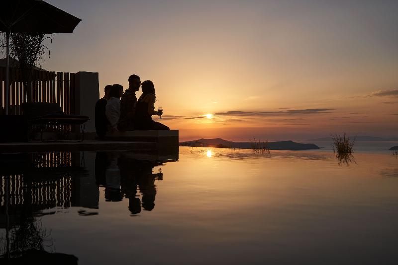 Suite Exécutive 2 Chambres, Apikia Santorini   Adults Only