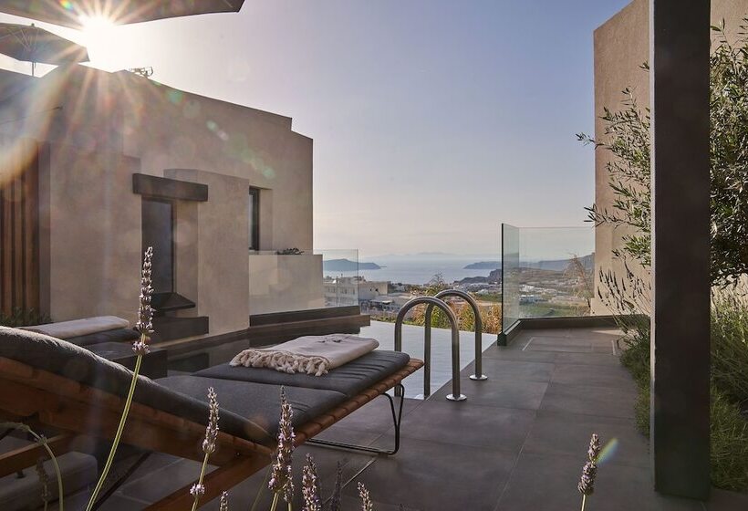 Suite 2 Chambres, Apikia Santorini   Adults Only