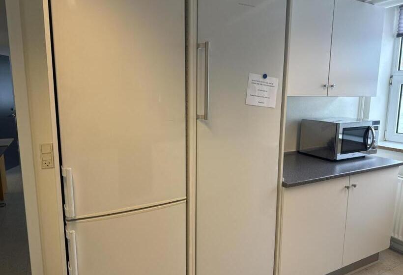 Quarto Estandar Banheiro Compartilhado, Thyregod Kursuscenter