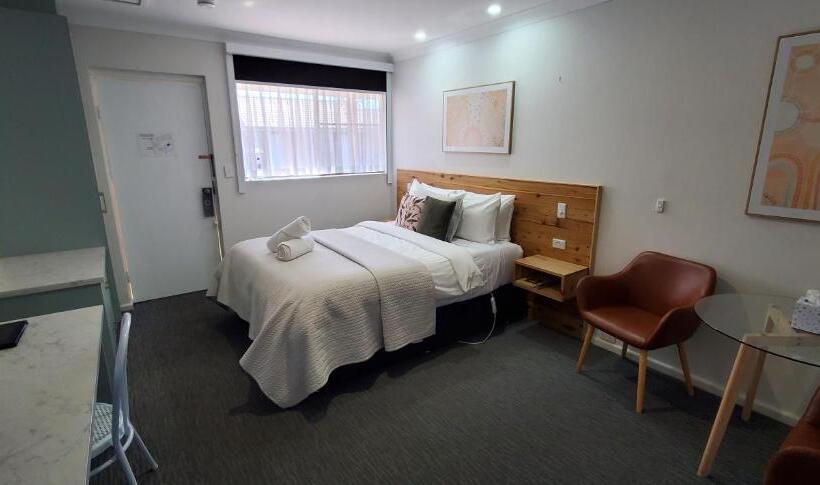 Номер Superior Кровать Куин, Roydons Motor Inn